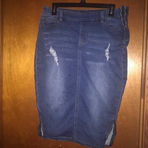 Jean skirt with side zipper and the bottom zippers